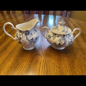 Blue Floral Sugar Bowl & Creamer